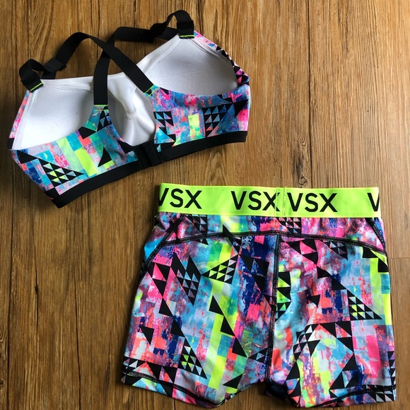 Victoria’s Secret work out set - Picture 3 of 7